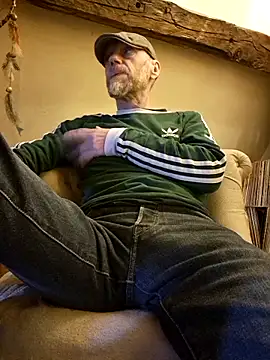 eddouxxx78 online show from 18, 4, 2026