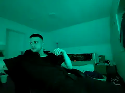 Snapshot of Youngtimer_1997 chatting on 21, 3, 2025 Youngtimer 1997 online show from 21, 3, 2025