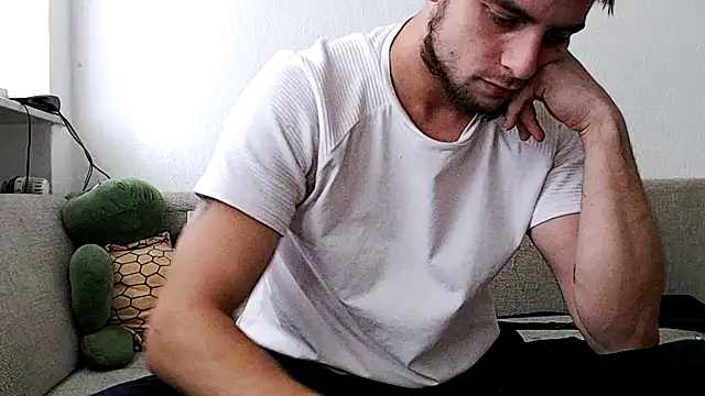 Snapshot of Youngtimer_1997 chatting on 25, 9, 2025 Youngtimer 1997 online show from 25, 9, 2025