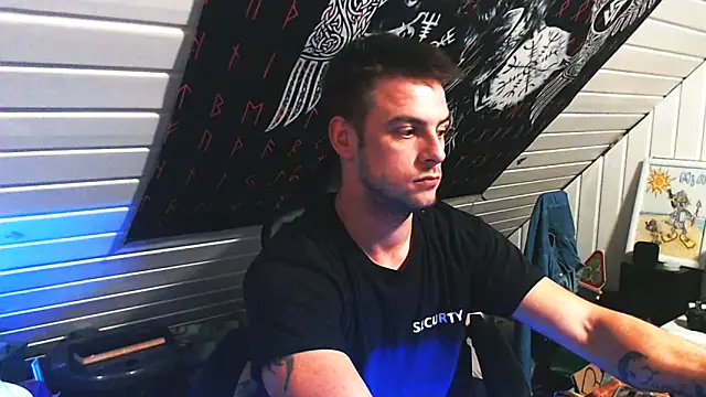 Snapshot of Youngtimer_1997 chatting on 1, 6, 2026 Youngtimer 1997 online show from 1, 6, 2026