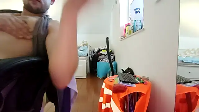 Snapshot of Youngtimer_1997 chatting on 23, 2, 2025 Youngtimer 1997 online show from 23, 2, 2025