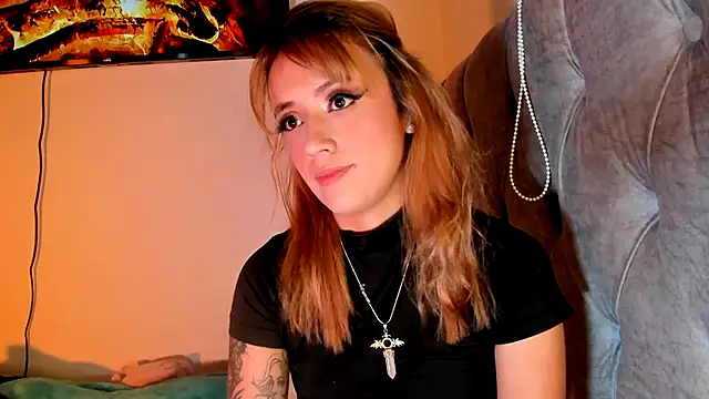 Snapshot of Sabrina_Cole chatting on 24, 9, 2025 Sabrina Cole online show from 24, 9, 2025
