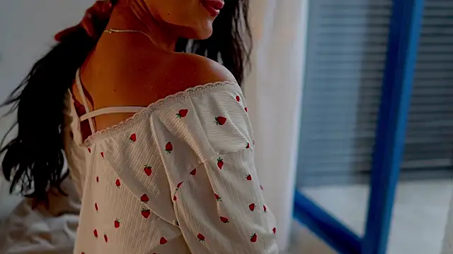 anabelcurvy online show from 13, 10, 2025