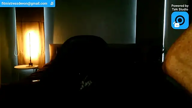 Snapshot of Devon2020 chatting on 4, 6, 2026 Devon2020 online show from 4, 6, 2026
