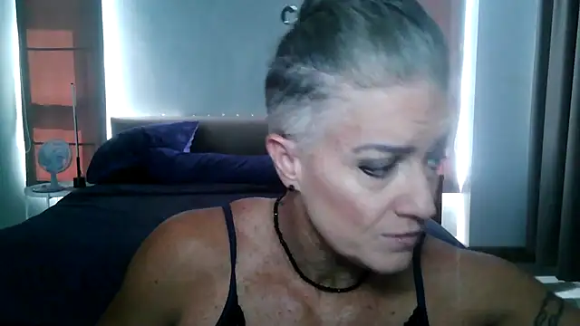 Devon2020 online show from 4, 12, 2025