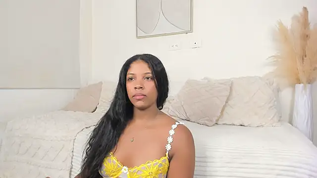 ZOEGARNER01 online show from 27, 5, 2026