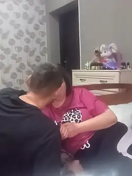 explored romantic online show from 17, 10, 2025