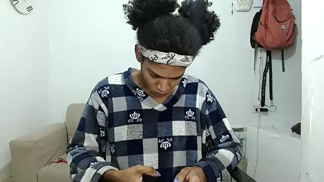 Snapshot of angelamarie1 chatting on 13, 11, 2025 angelamarie1 online show from 13, 11, 2025