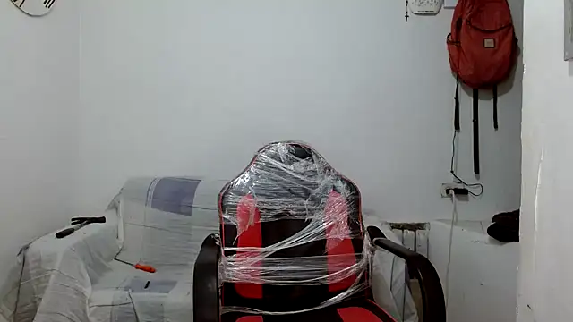 Snapshot of angelamarie1 chatting on 7, 10, 2025 angelamarie1 online show from 7, 10, 2025