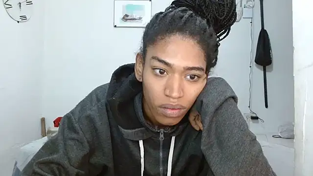 Snapshot of angelamarie1 chatting on 16, 7, 2026 angelamarie1 online show from 16, 7, 2026