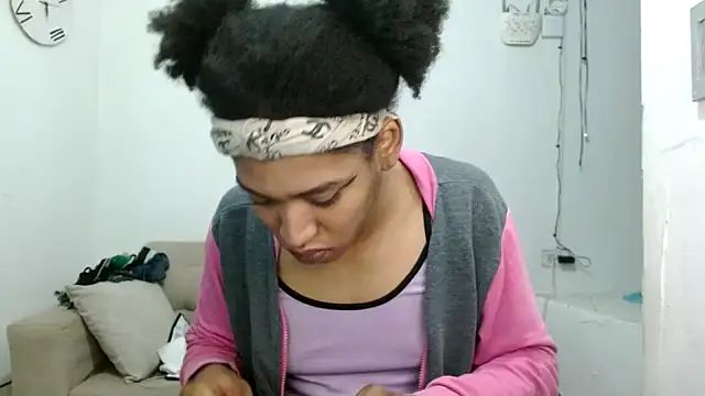 angelamarie1 online show from 18, 3, 2026