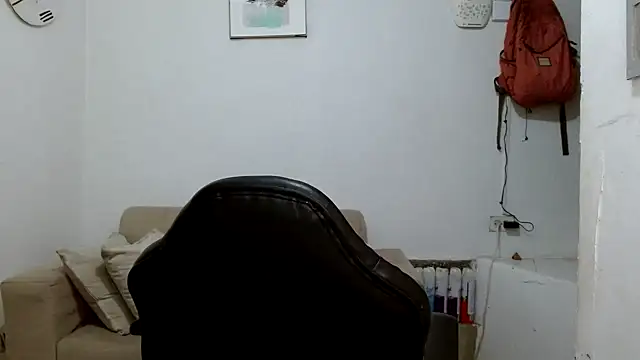 angelamarie1 online show from 9, 3, 2026