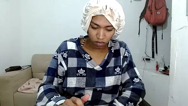 angelamarie1 online show from 4, 12, 2025