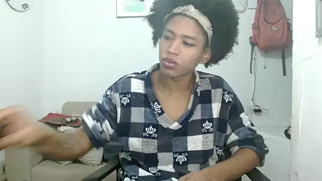 angelamarie1 online show from 5, 3, 2026