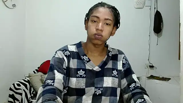 angelamarie1 online show from 21, 4, 2026