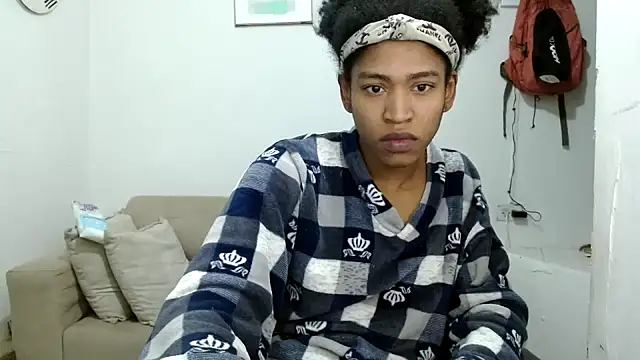 angelamarie1 online show from 22, 2, 2026