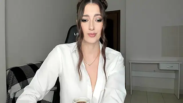 Sabrina Mur online show from 22, 10, 2025