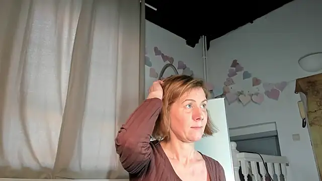 Lola Belgium online show from 2, 3, 2025