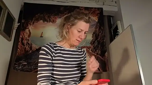 Lola Belgium online show from 4, 6, 2026