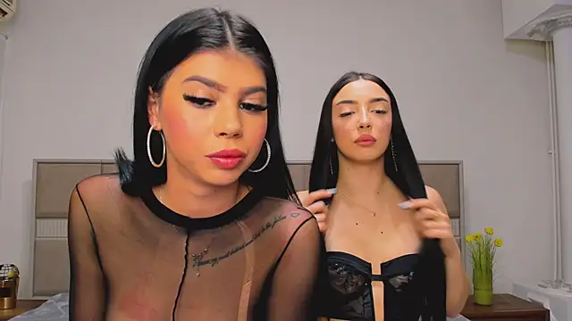 Sierra Halle online show from 17, 10, 2025