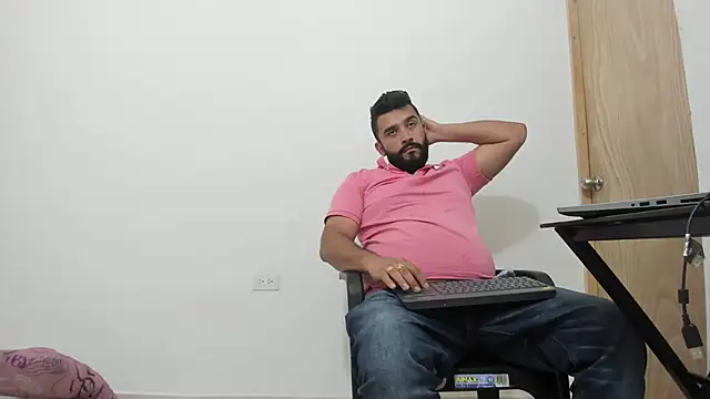 Snapshot of isearchcompany chatting on 11, 11, 2025 isearchcompany online show from 11, 11, 2025