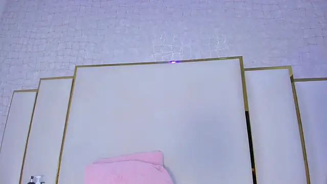 paola rodriguez online show from 1, 12, 2025