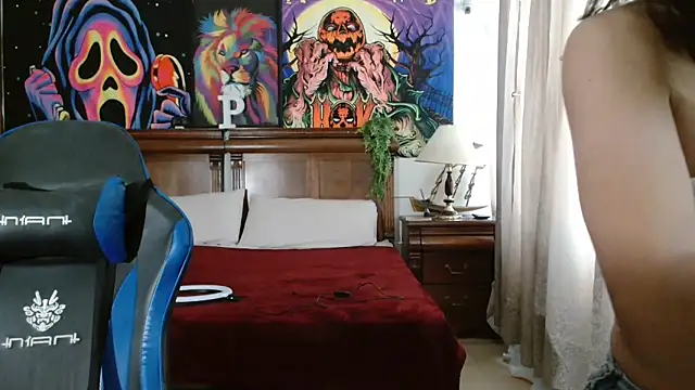 MINI Petite online show from 12, 2, 2025