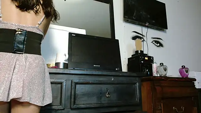 MINI Petite online show from 10, 11, 2025