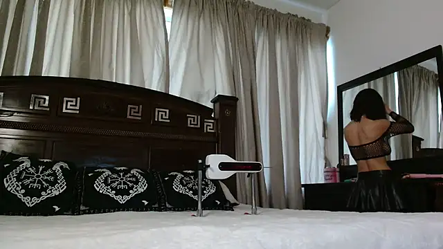 MINI Petite online show from 10, 1, 2026