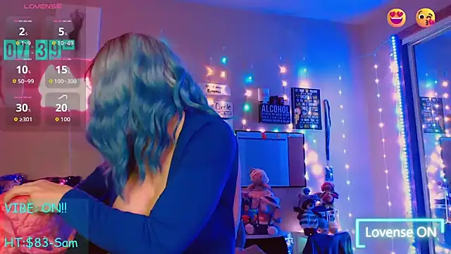 EmmaIsHere online show from 22, 11, 2025