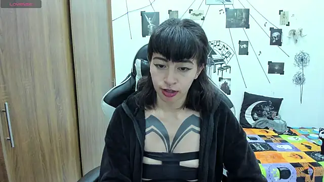 yunkodolly666 online show from 28, 2, 2025