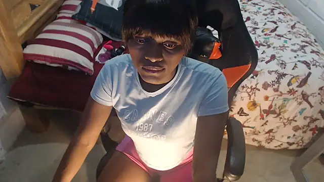 sexyjustin202 online show from 11, 10, 2025