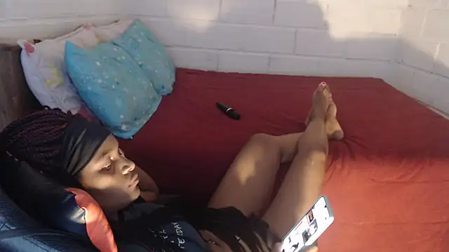 sexyjustin202 online show from 8, 7, 2026