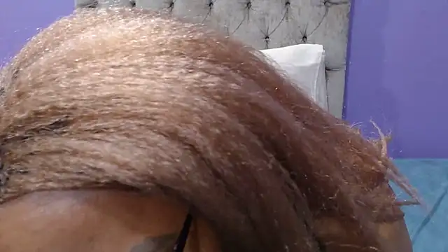 PeachAss4UU online show from 26, 4, 2026