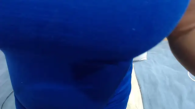 PeachAss4UU online show from 13, 2, 2026