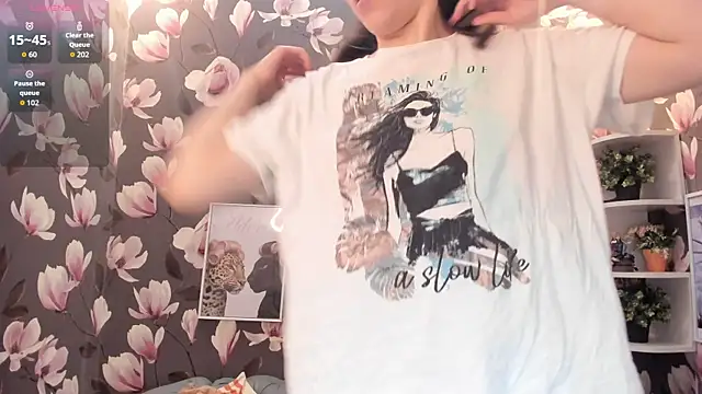 Snapshot of MelaniGrand chatting on 22, 5, 2026 MelaniGrand online show from 22, 5, 2026