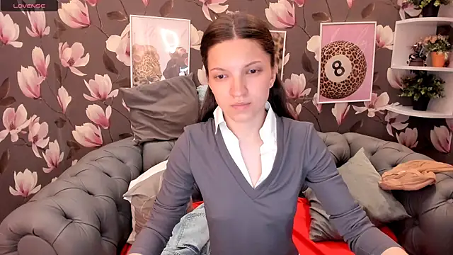 Snapshot of MelaniGrand chatting on 26, 6, 2026 MelaniGrand online show from 26, 6, 2026
