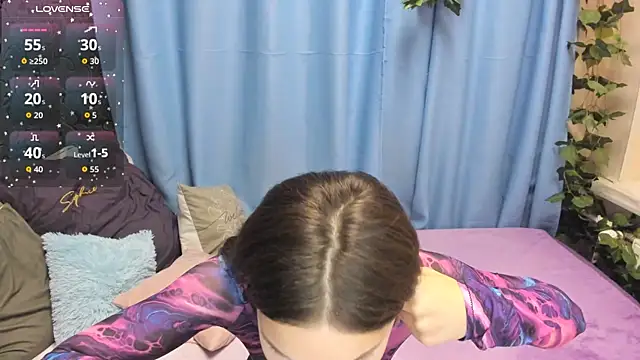 Snapshot of MelaniGrand chatting on 22, 10, 2025 MelaniGrand online show from 22, 10, 2025