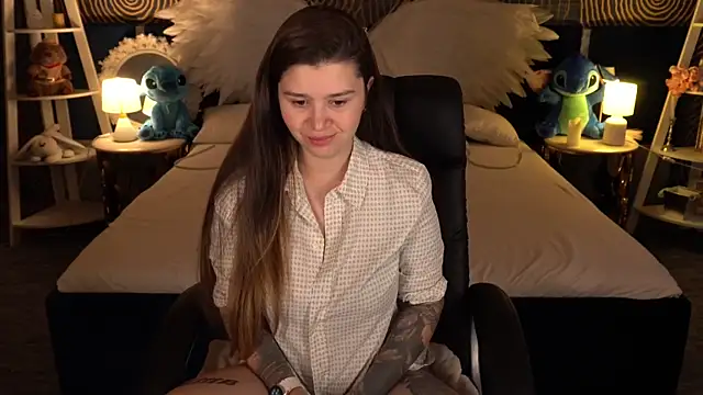 AmellyMilly online show from 9, 11, 2025