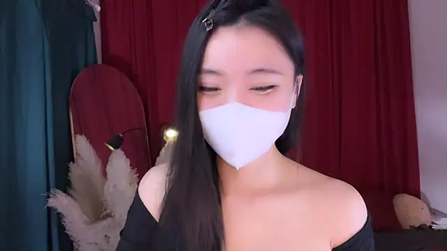 alaia-EDP online show from 4, 2, 2026