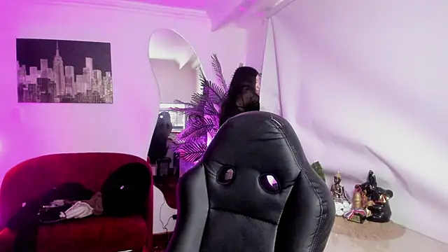 Meghan320 online show from 7, 11, 2025