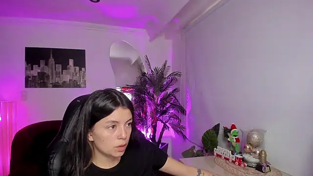 Meghan320 online show from 19, 12, 2025