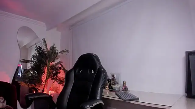 Meghan320 online show from 14, 1, 2026