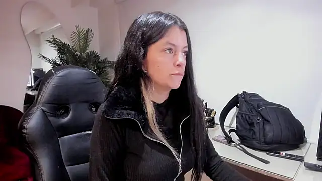 Meghan320 online show from 11, 7, 2026