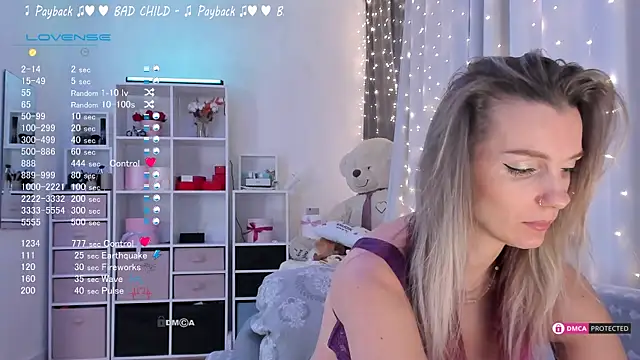 Karamelsw  online show from 21, 2, 2025