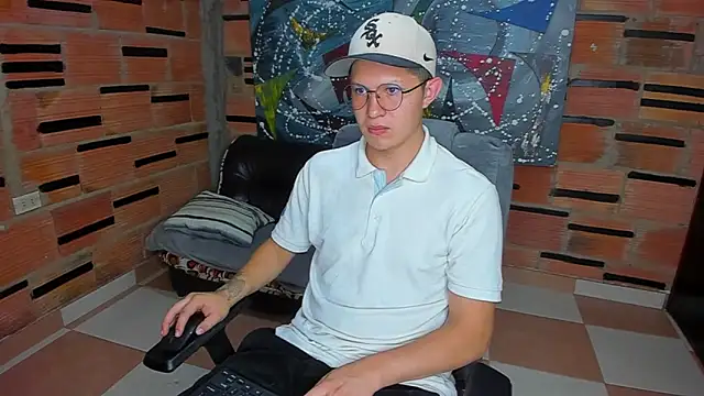 patrik 027 online show from 11, 2, 2025