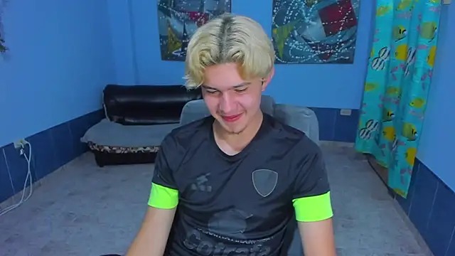 patrik 027 online show from 3, 11, 2025