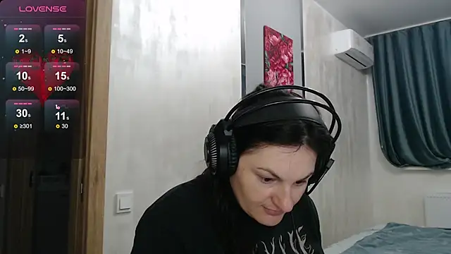 Snapshot of Stacy_Davice chatting on 17, 10, 2025 Stacy Davice online show from 17, 10, 2025