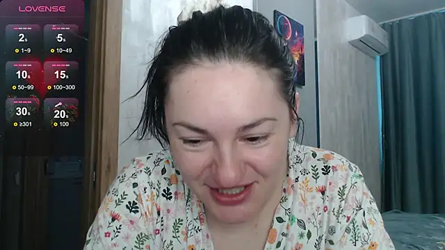Stacy Davice online show from 25, 9, 2025