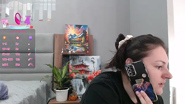 Stacy Davice online show from 16, 3, 2025